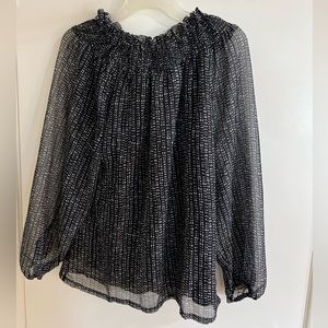 Women’s Formal Top